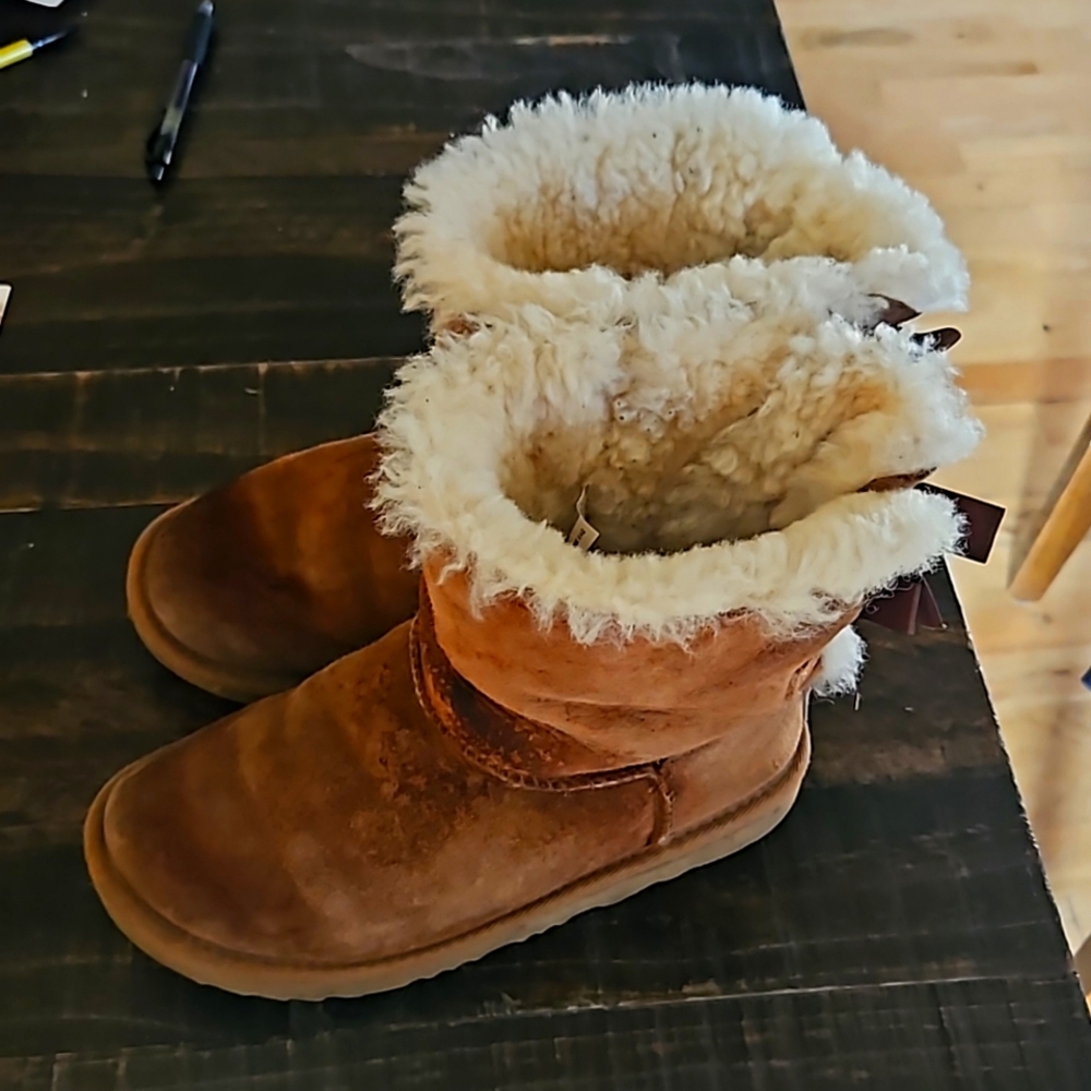 Kids ugg boats
